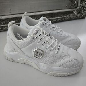 PHILIPP PLEIN Predator Low Top Sneakers. White. Size US 11.5. New.Get ready to
